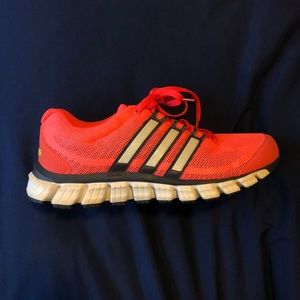 Never worn pink and white adidas gym shoe